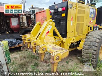 Motoniveladora Caterpillar 140K