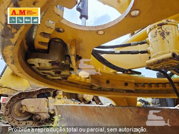 Motoniveladora Caterpillar 140K