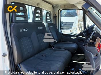 Caminhão Iveco DAILY CHASSI 55C17 2p (Diesel)(E5)