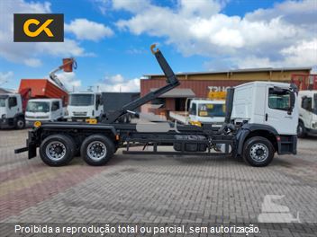 Caminhão Volkswagen 24-280 E Constellation 6x2 2p (Diesel)(E5)