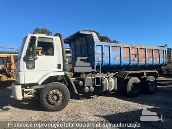 Caminhão Ford CARGO 1617 3-Eixos 2p (diesel)