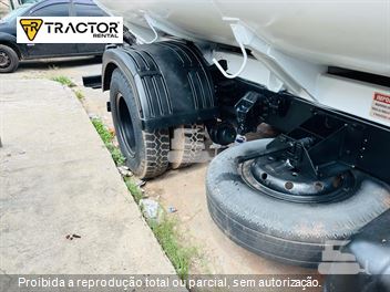 Caminhão Volkswagen 12-140 2p (diesel)