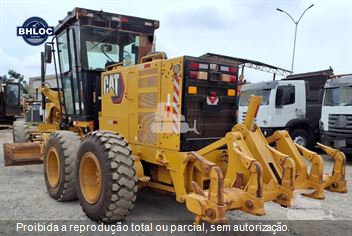 Motoniveladora Caterpillar 140K