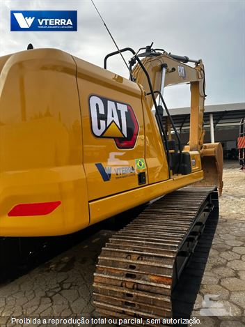 Escavadeira Caterpillar 323