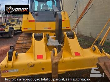 Trator de Esteira John Deere 750J-II