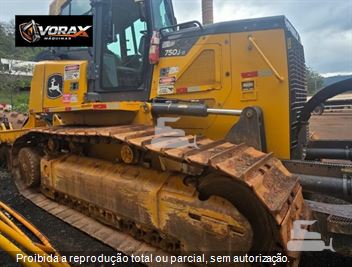 Trator de Esteira John Deere 750J-II