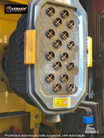 Escavadeira Caterpillar 336