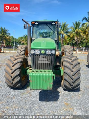 Trator Agrícola John Deere 7230J