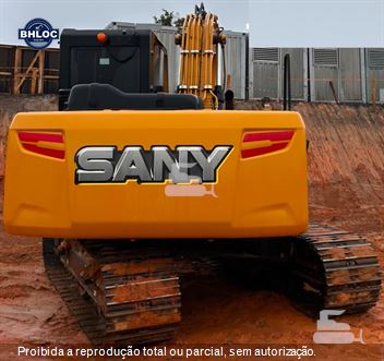 Escavadeira Sany SY135C