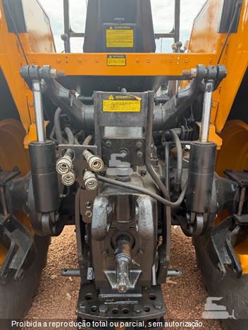 Trator Agrícola Valmet/Valtra 1580