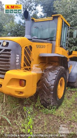 Pá Carregadeira Volvo L90F