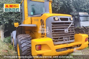 Pá Carregadeira Volvo L90F