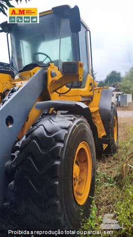 Pá Carregadeira Volvo L90F