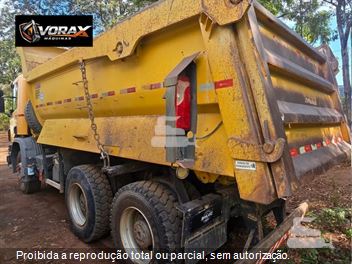 Caminhão Scania P-310 B 6x4 2p (diesel)