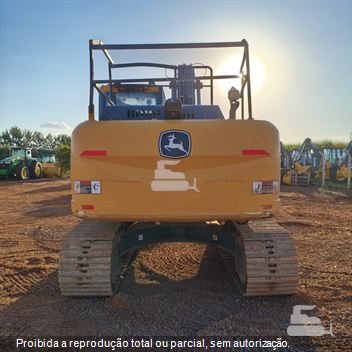 Escavadeira John Deere 200G
