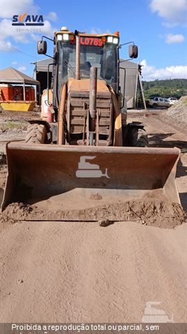 Retro Escavadeira Caterpillar 416F2
