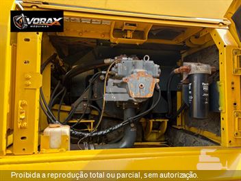 Escavadeira Komatsu PC350