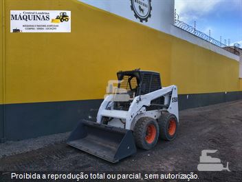 Mini-Carregadeira Bobcat S150