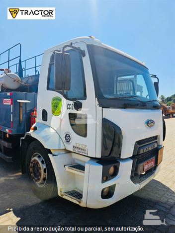 Caminhão Ford CARGO 1717 3-Eixos 2p (Diesel)