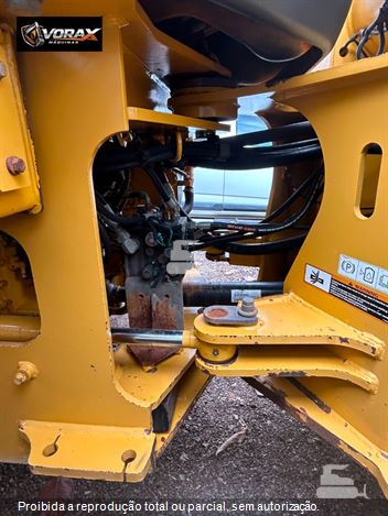 Pá Carregadeira John Deere 524K