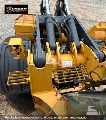 Pá Carregadeira John Deere 844P