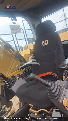 Escavadeira Caterpillar 345GC