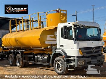 Caminhão Mercedes-Benz Axor 3131 6x4 2p (diesel)(E5)