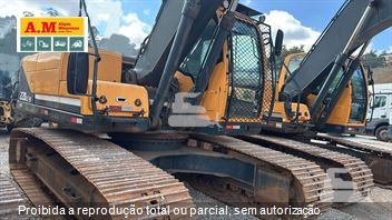 Escavadeira Hyundai R220LC-9