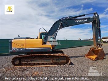 Escavadeira Hyundai R260LC-9