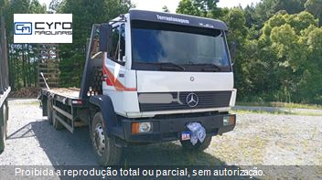 Caminhão Mercedes-Benz 2414 6x4