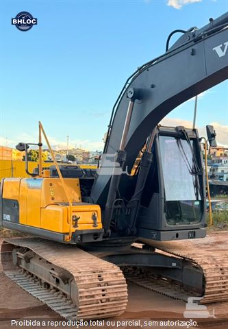 Escavadeira Volvo EC140DL