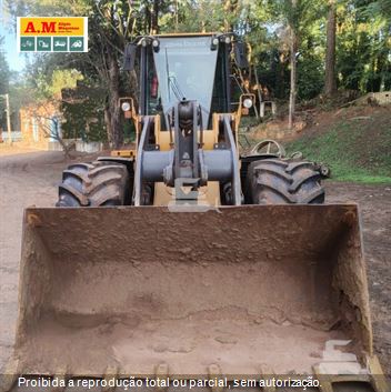 Pá Carregadeira John Deere 624K