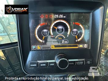 Escavadeira Hyundai R220LC-9