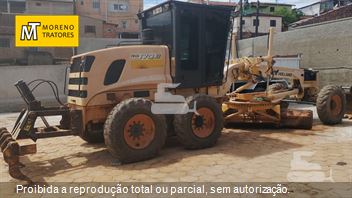 Motoniveladora New Holland RG170B