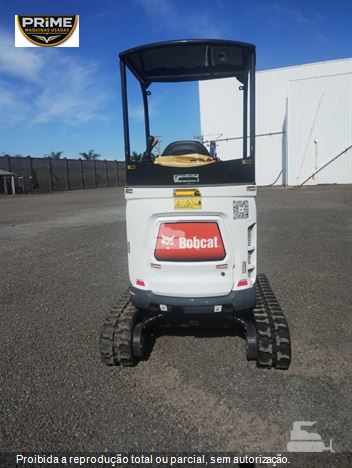 Mini-Escavadeira Bobcat E20