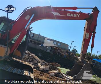 Escavadeira Sany SY135C