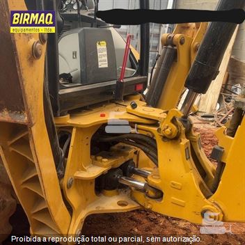 Retro Escavadeira Caterpillar 416E
