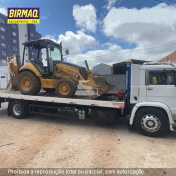 Retro Escavadeira Caterpillar 416E