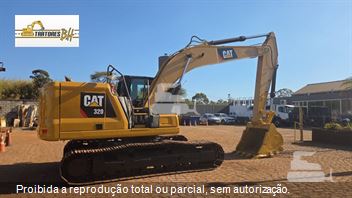 Escavadeira Caterpillar 320