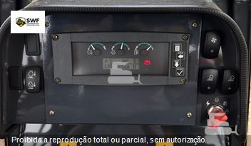 Trator de Esteira John Deere 700J-II