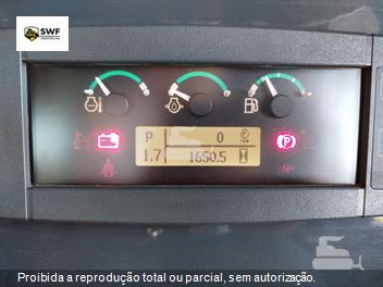 Trator de Esteira John Deere 700J-II