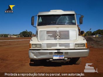 Caminhão Mercedes-Benz L-2635 3-Eixos 2p (diesel)