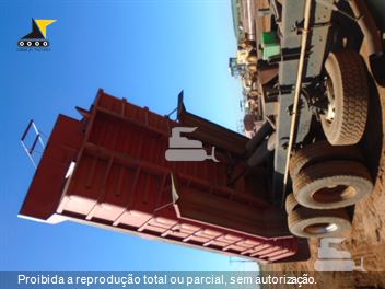 Caminhão Mercedes-Benz L-2325 6X4 3-Eixos 2p (diesel)