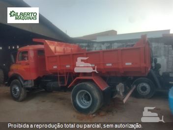 Caminhão Mercedes-Benz L-1513 2p (diesel)