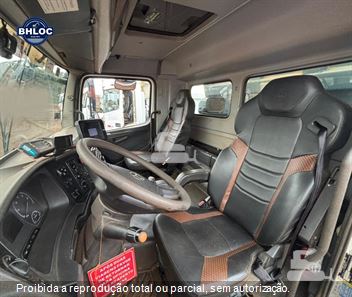 Caminhão Mercedes-Benz Axor 4144 K 6x4 2p (Diesel) (E5)