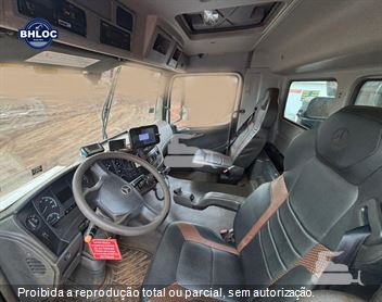 Caminhão Mercedes-Benz Axor 4144 K 6x4 2p (Diesel) (E5)