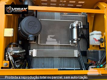 Escavadeira Sany SY135C