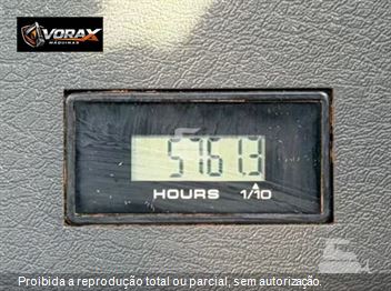 Escavadeira Hyundai R220LC-9