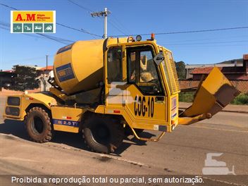 Auto Betoneira Carmix 2.5 TT