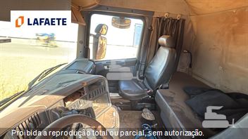Caminhão Scania R-440 A 6x4 2p (Diesel)